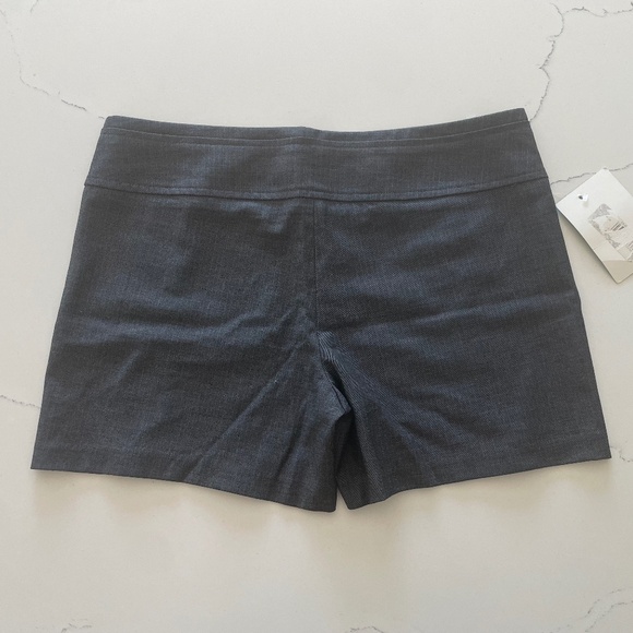 Sisley by United Colors of Benetton | Y2K High-Waisted Dark Gray Tailored Shorts - Picture 4 of 11